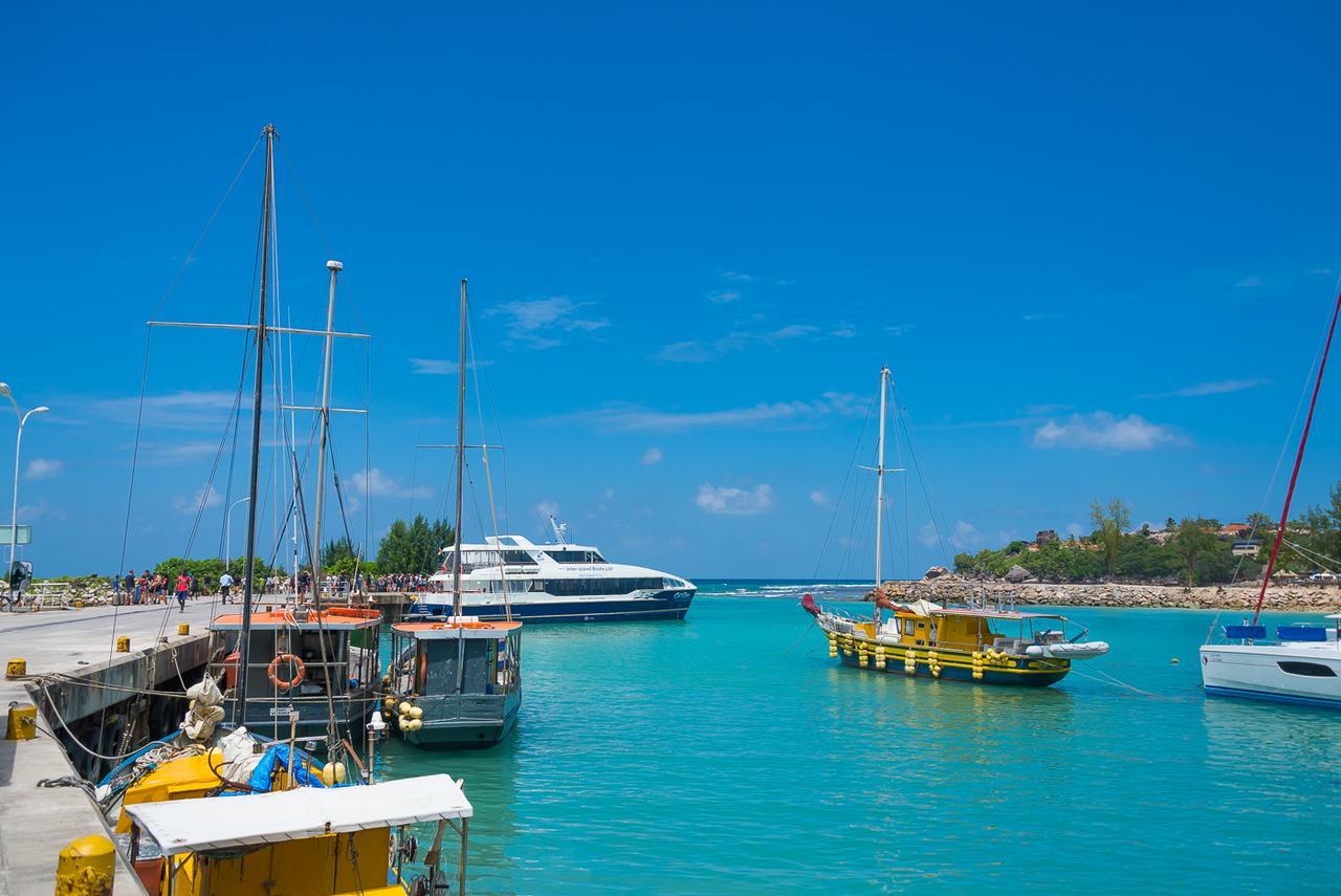 Le Nautique Waterfront Hotel La Digue Exterior foto