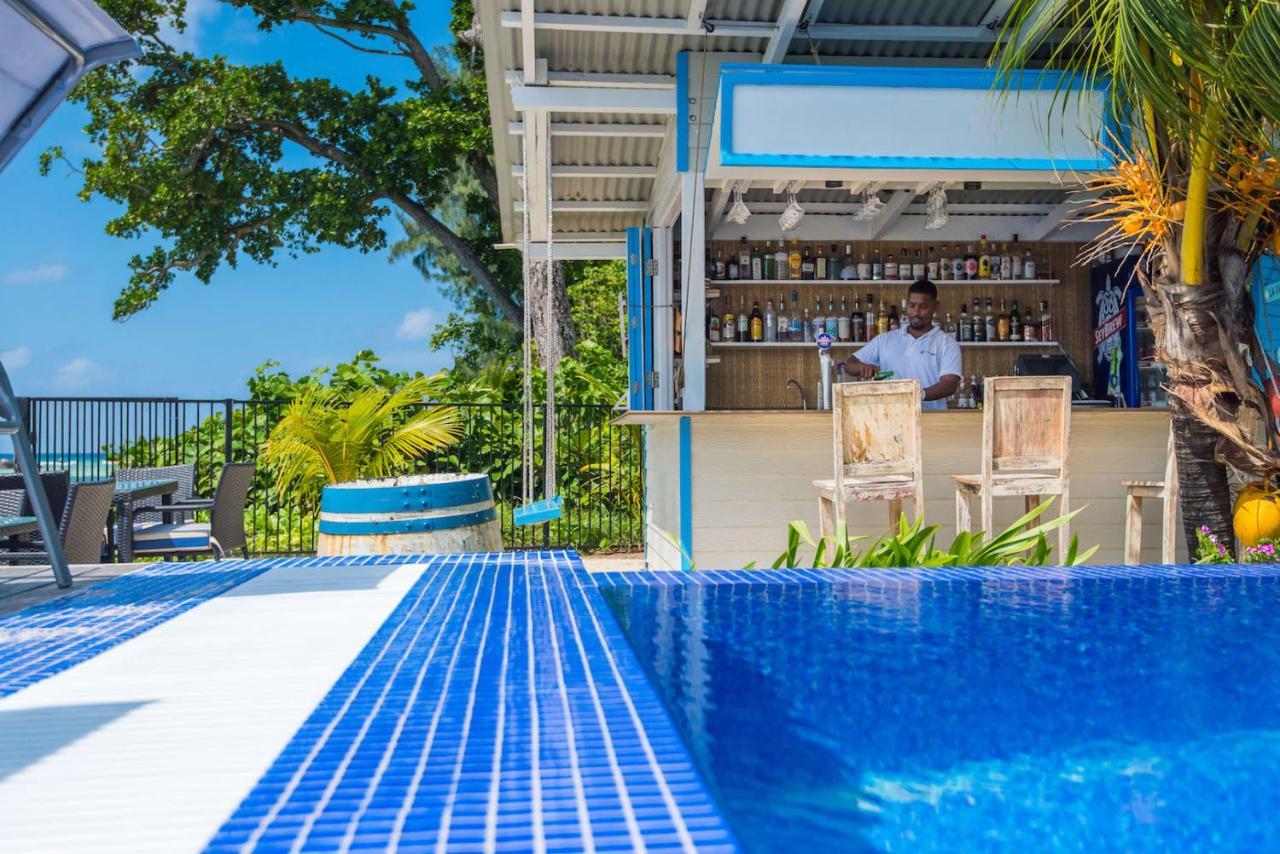 Le Nautique Waterfront Hotel La Digue Exterior foto